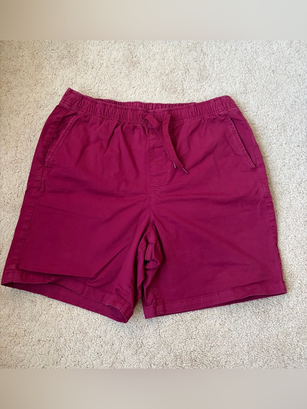 GAP 7" Easy Shorts - Ruby